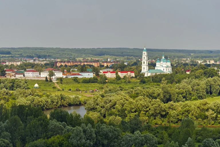 Вид города с Елабужского городища
